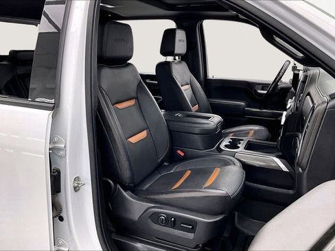 Used 2021 GMC Sierra 2500 AT4 w/ AT4 Premium Plus Package image 7