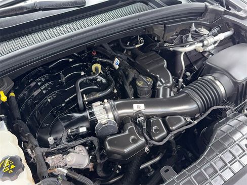 Used 2023 Jeep Grand Cherokee L Laredo image 62