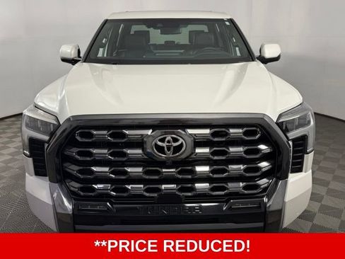 Used 2025 Toyota Tundra Platinum AWD/4WD image 2