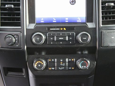 Used 2020 Ford F150 XL w/ Equipment Group 101A Mid AWD/4WD image 22