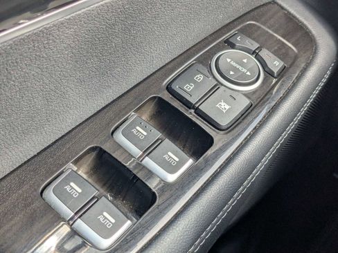 Used 2019 Kia Sorento EX FWD image 30