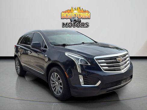 Used 2017 Cadillac XT5 Luxury w/ Driver Awareness Package FWD image 11