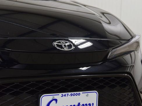 Used 2024 Toyota Corolla SE w/ SE Convenience Package FWD image 12