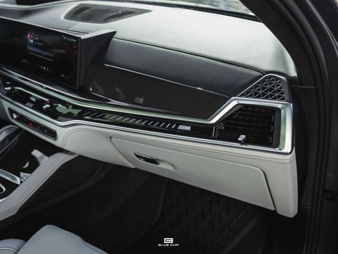 Used 2025 BMW X5 M Competition w/ Executive Package image 28