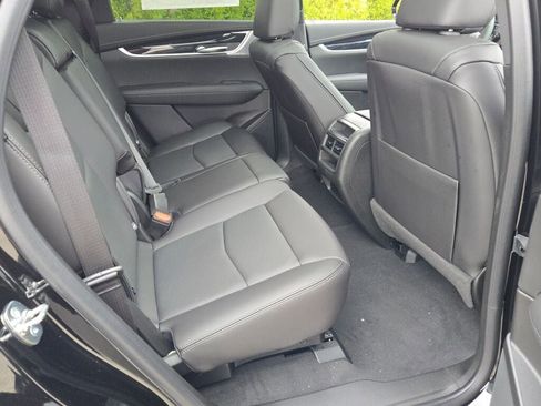 New 2025 Cadillac XT5 Premium Luxury w/ LPO, Blue Accent Package image 11