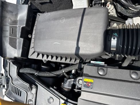 Used 2023 Jeep Wrangler Sport AWD/4WD image 28