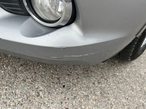 Used 2017 Toyota Sienna Limited image 4