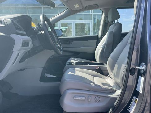 Used 2023 Honda Odyssey EX-L image 15