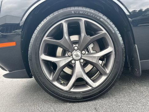 Used 2019 Dodge Challenger SXT w/ Plus Package RWD image 12