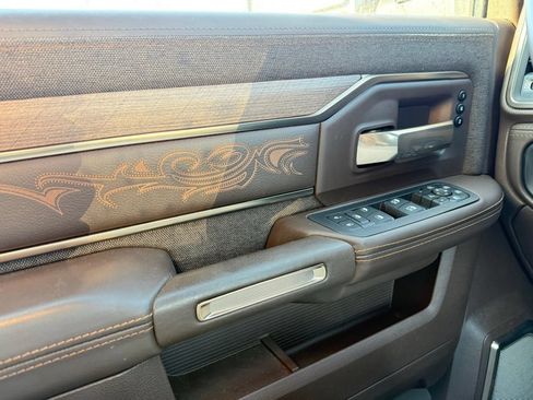 Used 2026 RAM 2500 Limited AWD/4WD image 12
