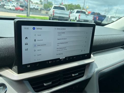 New 2026 Ford Explorer Active AWD/4WD image 35