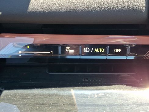 New 2027 BMW 530i xDrive w/ Premium Package AWD/4WD image 15