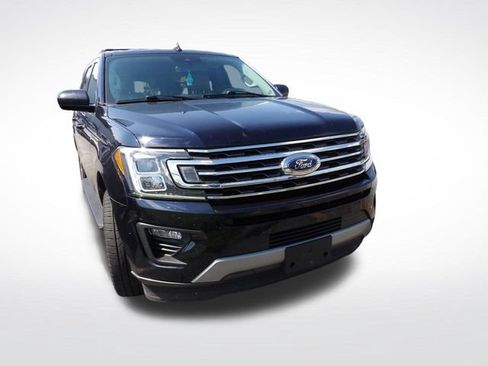 Used 2021 Ford Expedition XLT RWD image 3