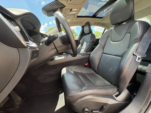 Used 2023 Volvo S60 B5 Core AWD/4WD image 23