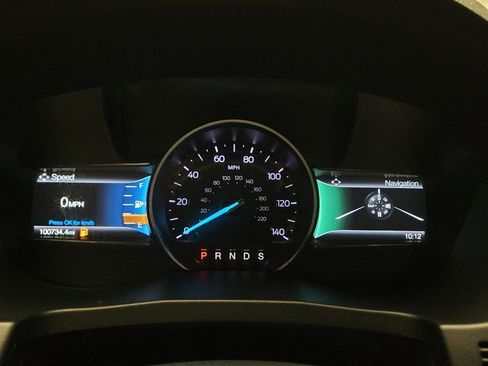 Used 2018 Ford Explorer XLT w/ Equipment Group 202A FWD image 23