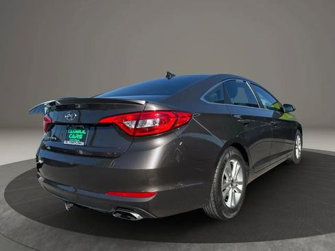Used 2015 Hyundai Sonata SE image 4