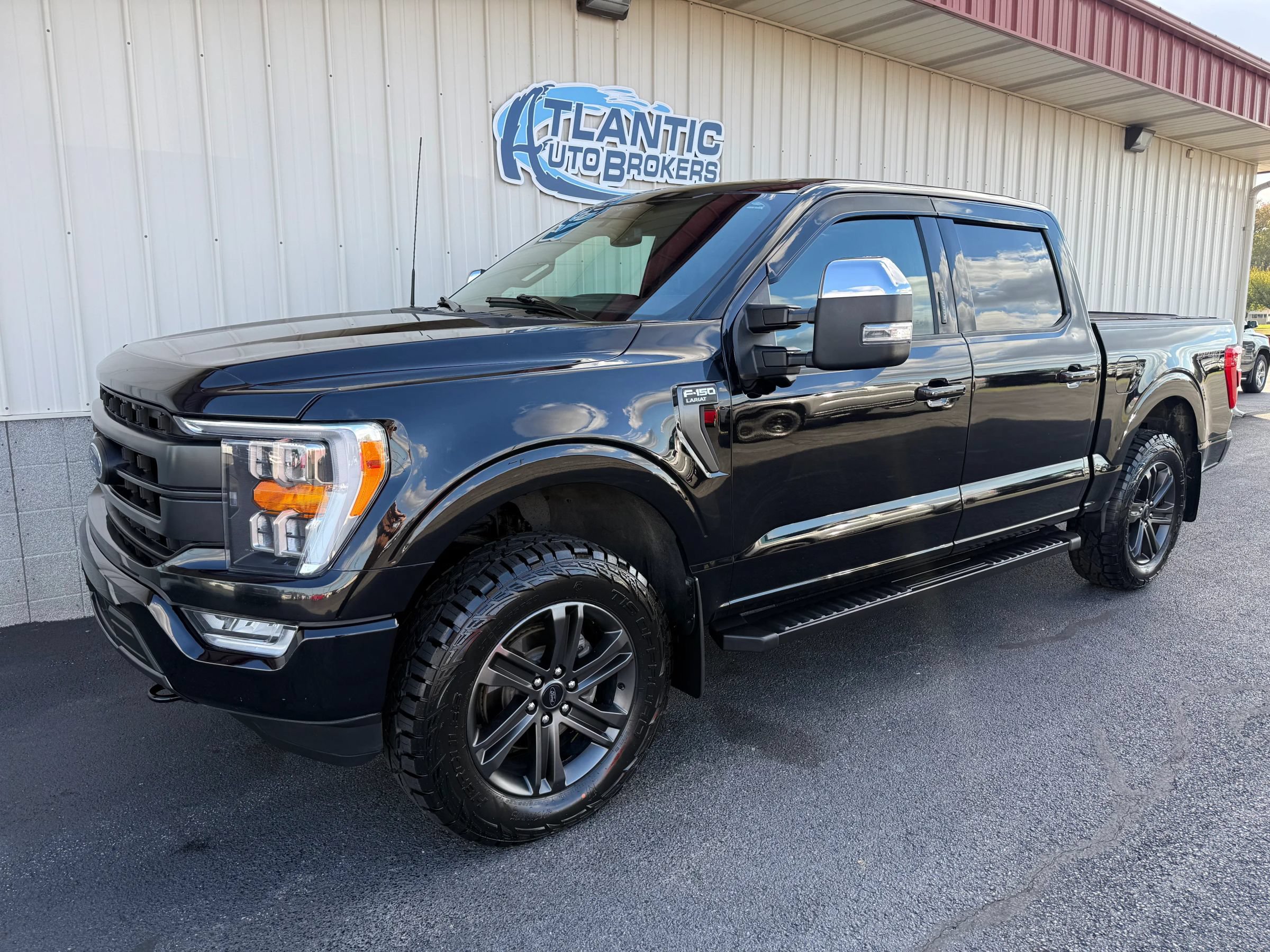 Used 2021 Ford F150 Lariat AWD/4WD image 1