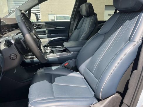 Used 2025 Cadillac Escalade IQ Sport 2 AWD/4WD image 27