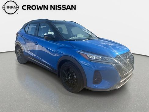Certified 2023 Nissan Kicks SR w/ SR Premium Package image 11