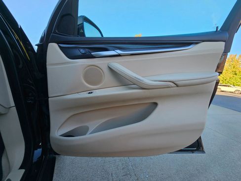 Used 2015 BMW X5 xDrive35i image 17