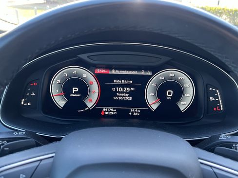 Used 2021 Audi Q7 3.0T Prestige w/ Prestige Package image 21