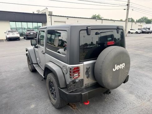 Used 2017 Jeep Wrangler Sport w/ Quick Order Package 24S AWD/4WD image 6