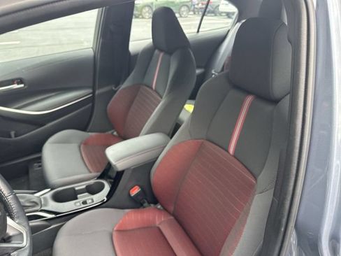 Used 2023 Toyota Corolla SE w/ Carpet Mat Package (TMS) FWD image 15