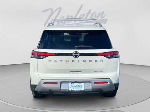 Used 2023 Nissan Pathfinder Platinum FWD image 4