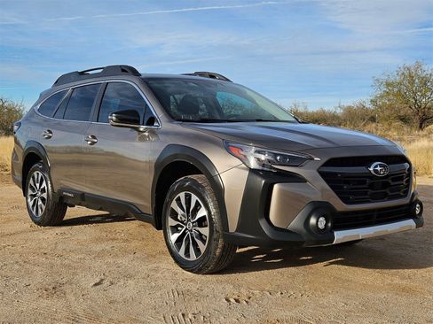 Used 2024 Subaru Outback Limited image 3
