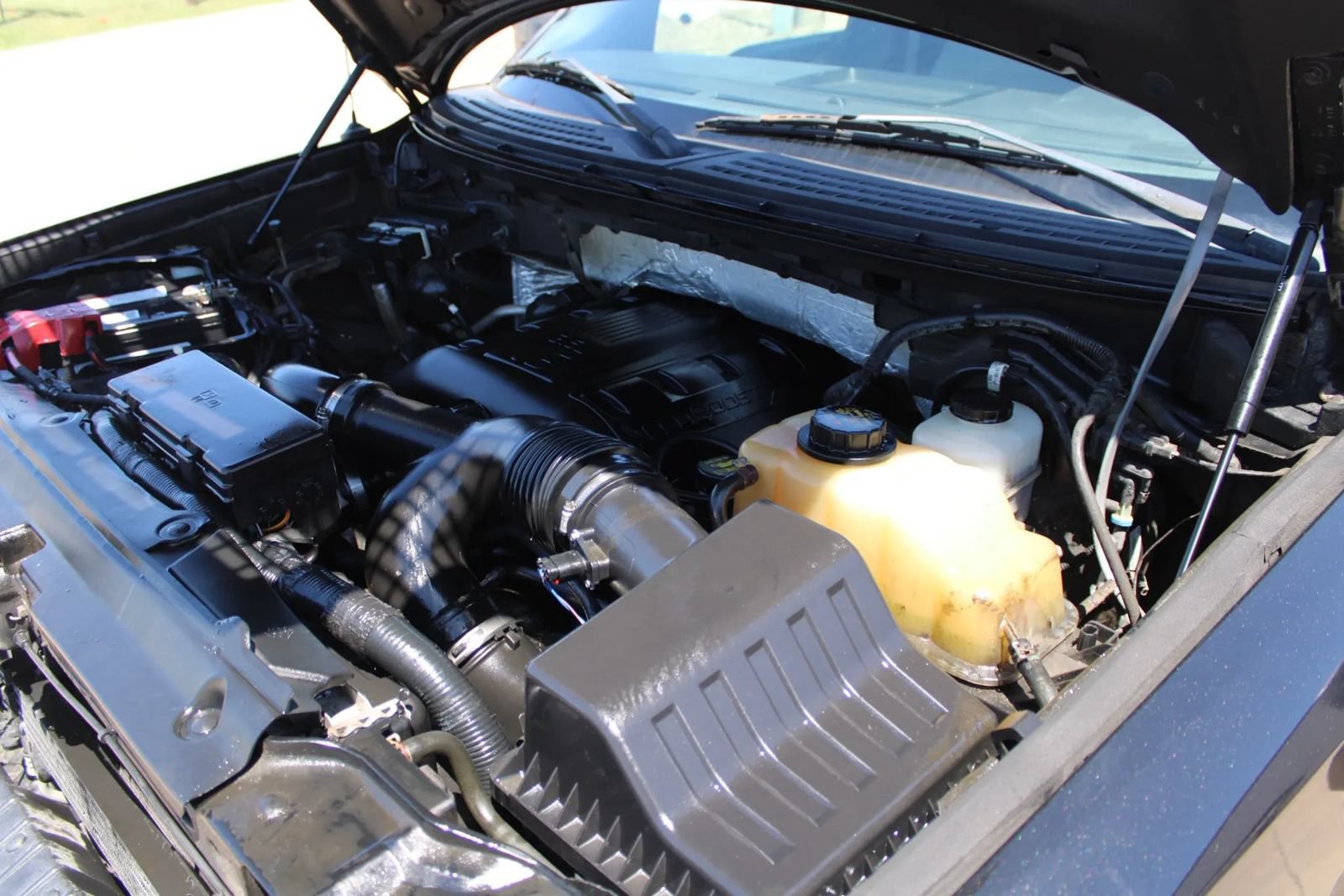 Used 2011 Ford F150 XLT AWD/4WD image 21