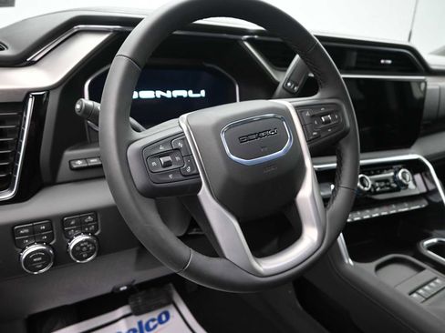 New 2026 GMC Sierra 2500 Denali w/ Denali Reserve Package image 12