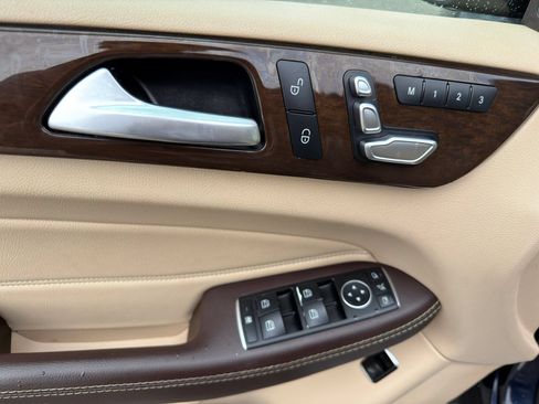 Used 2017 Mercedes-Benz GLE 350 4MATIC image 12