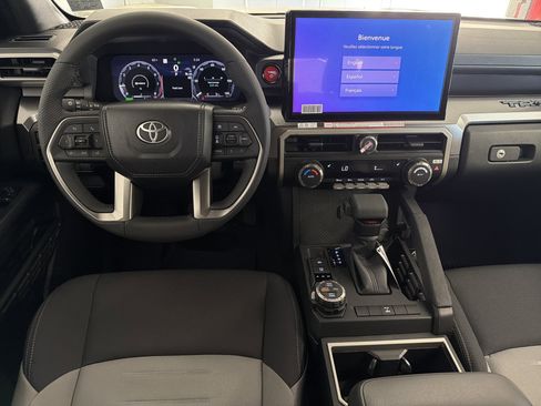 New 2025 Toyota Tacoma TRD Off-Road AWD/4WD image 21