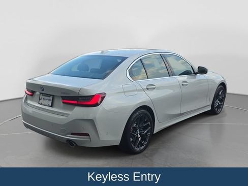 Used 2025 BMW 330i Sedan RWD image 9