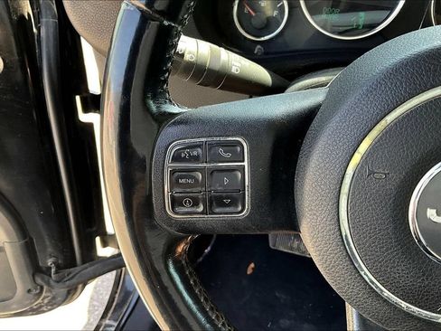 Used 2017 Jeep Wrangler Unlimited Sport w/ Quick Order Package 24S AWD/4WD image 20