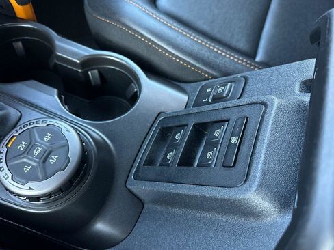 Used 2023 Ford Bronco Badlands w/ Sasquatch Package image 33