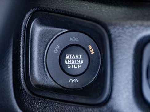 Used 2026 Jeep Gladiator Sport AWD/4WD image 29