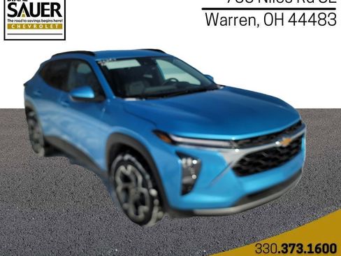 New 2026 Chevrolet Trax LT w/ Driver Confidence Package image 1