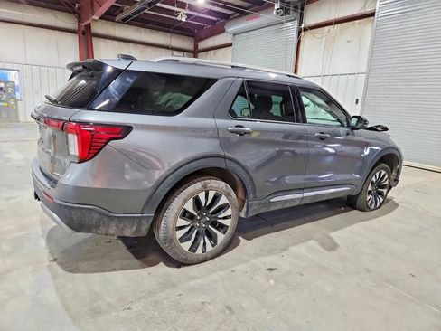 Used 2025 Ford Explorer Platinum w/ LUX Leather Package AWD/4WD image 3
