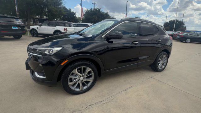 Certified 2023 Buick Encore GX Essence w/ Experience Buick Package FWD image 4