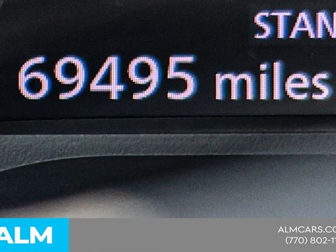 Used 2024 Nissan Rogue SV FWD image 45