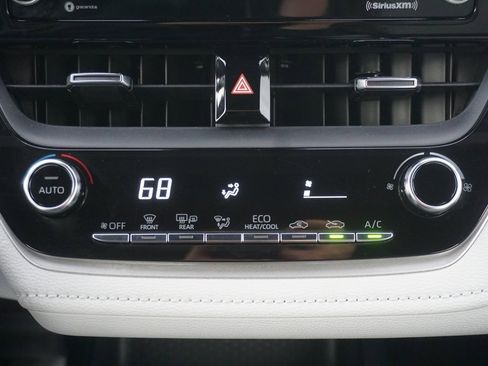 Certified 2022 Toyota Corolla SE image 11