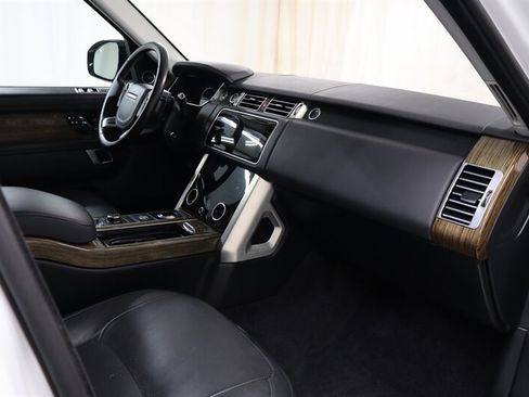 Used 2019 Land Rover Range Rover Supercharged AWD/4WD image 20