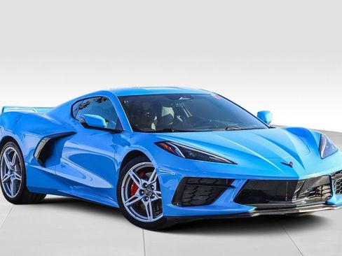 Used 2024 Chevrolet Corvette Stingray Coupe w/ Z51 Performance Package image 2