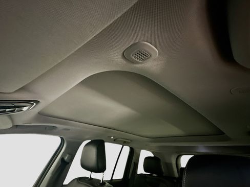 Used 2022 Jeep Grand Cherokee Limited 4xe image 27