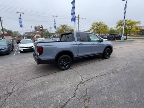 New 2026 Honda Ridgeline Black Edition image 9