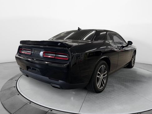 Used 2018 Dodge Challenger GT w/ Driver Convenience Group AWD/4WD image 5