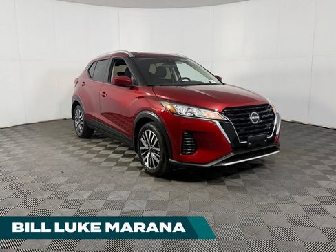 Used 2024 Nissan Kicks SV FWD image 1
