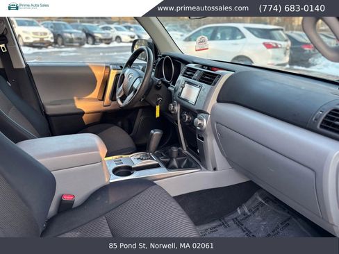 Used 2011 Toyota 4Runner SR5 image 15