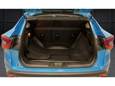 New 2026 Chevrolet Trax LT w/ Driver Confidence Package FWD image 25